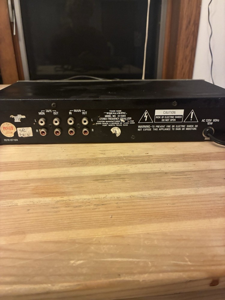 Realistic 7-Band Stereo Frequency Equalizer Model 31-1989 | Powers On | Untested