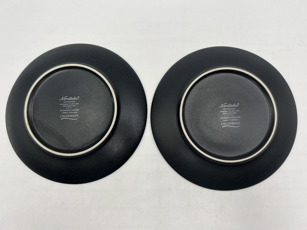 Noritake Stoneware Colorwave Graphite (8034 pattern) 12 Piece Place Setting
