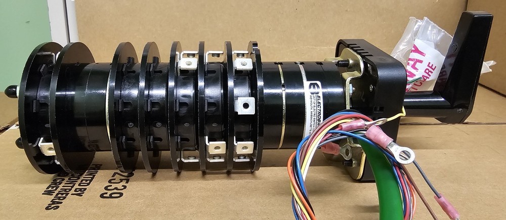 Electroswitch Series 24 Breaker Control Rotary Switch 24PB52D
