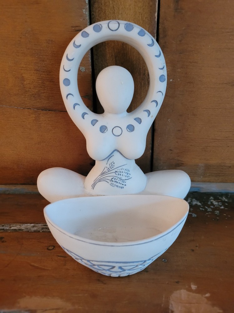 Sacred Source Offering Bowl Moon Goddess Statue 6 "