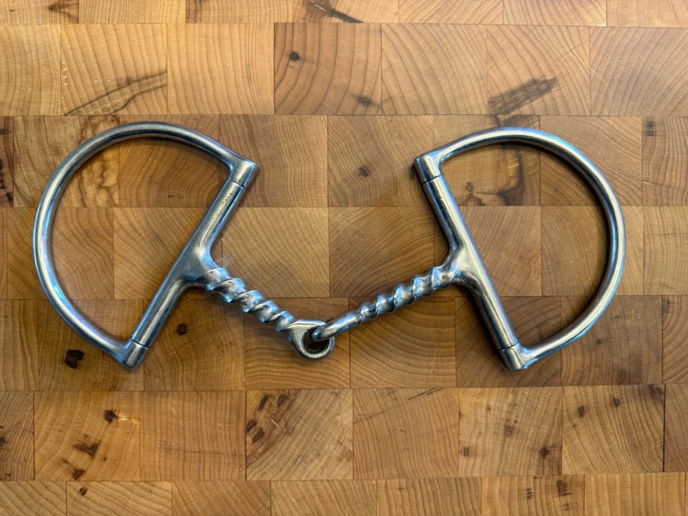5” D-Ring Snaffle, Corkscrew Single Joint Mouthpiece