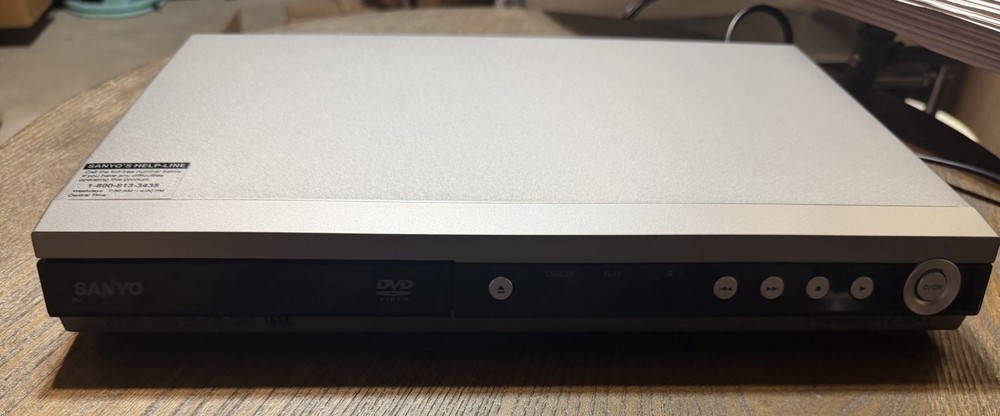 Sanyo DVD Player Model DWM-450 Won’t Read Discs