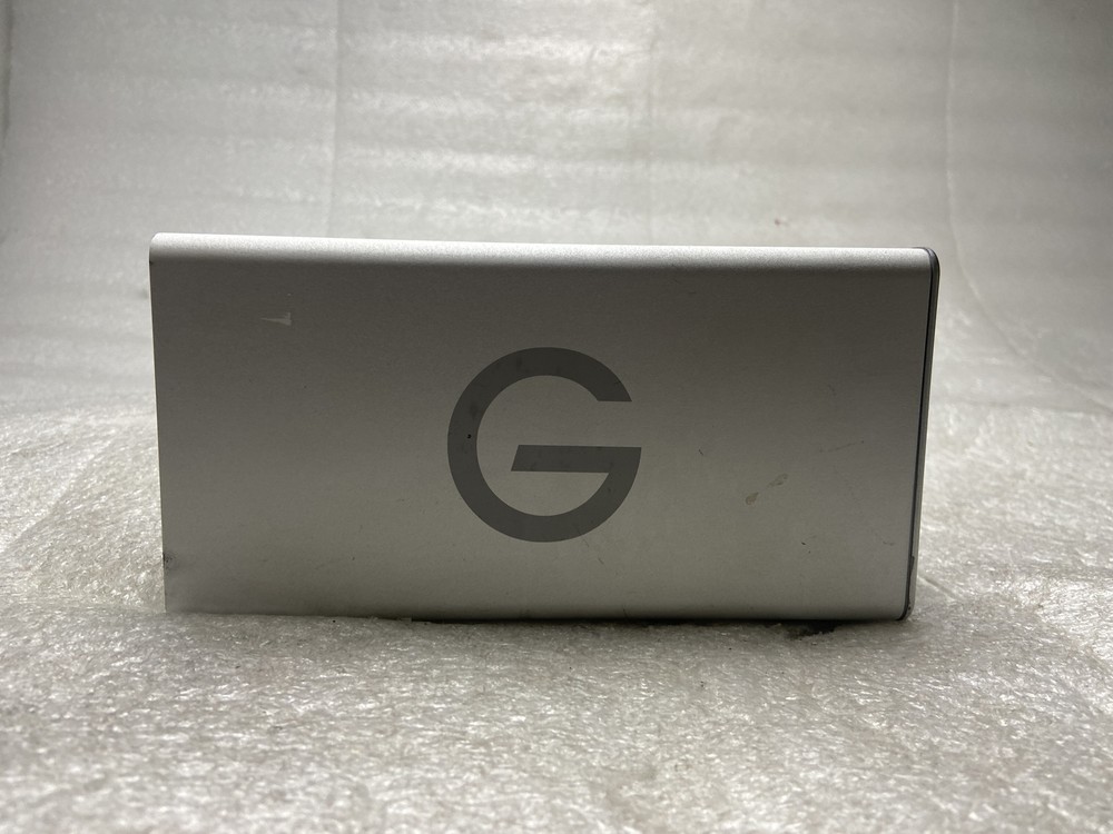 G-Technology G-SAFE RAID 1 Storage System Dual Bay 1TB HDD POWER TESTED