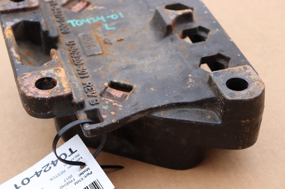 2008-2017 FREIGHTLINER CASCADIA 125 14.8L REAR LEFT SIDE ENGINE FRAME MOUNT OEM