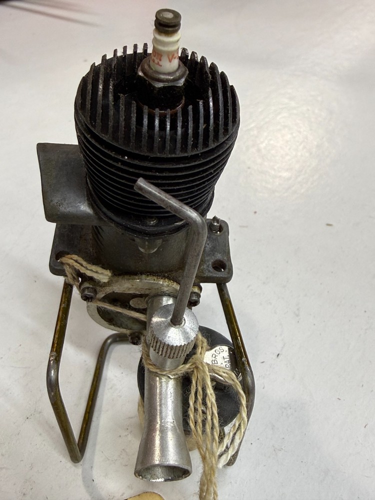 VINTAGE BANTAM 19 IGNITION MODEL AIRPLANE ENGINES