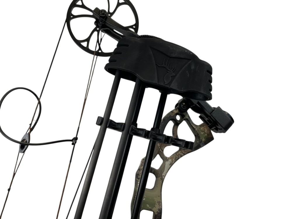 Bear Rant Compound Bow - Comes w/Sight, Quiver, Rest, Stabilizer and Release