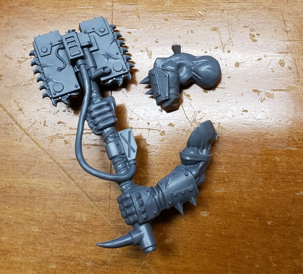 Warhammer 40k Ork Bits Nobz Big Choppa C