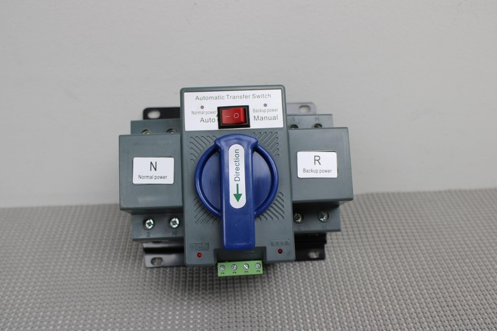 2P Dual Power Automatic Transfer Switch 60HZ Changeover Transfer Switch Tool 63A