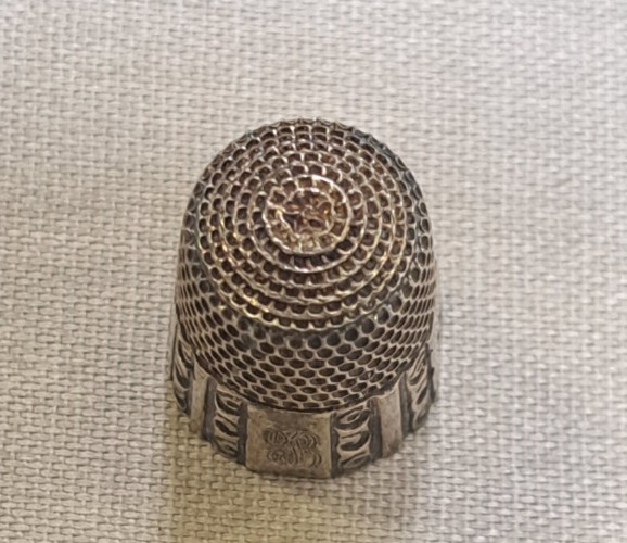 Vtg Sterling Silver Thimble Size 11 Initials DJB