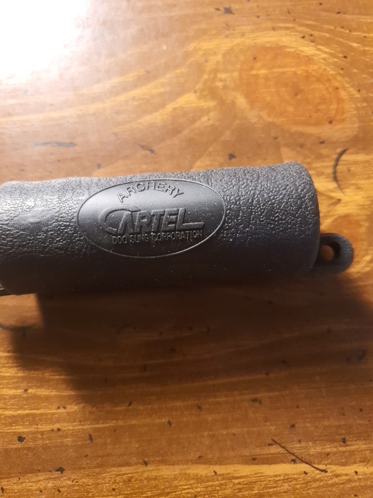 Cartel Rubber Arrow Puller