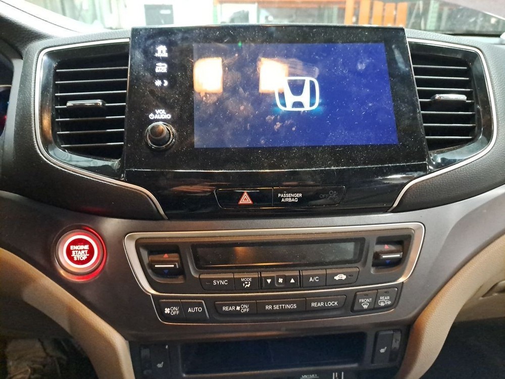 2020 Pilot Display & Receiver Sku#4354562