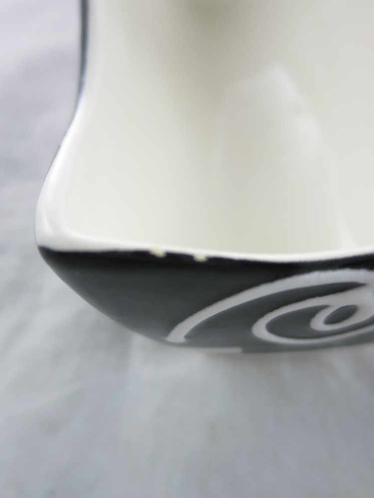 Ann Mallory Americaware Black White Swirl Modern Butter Dish Cover Handpainted