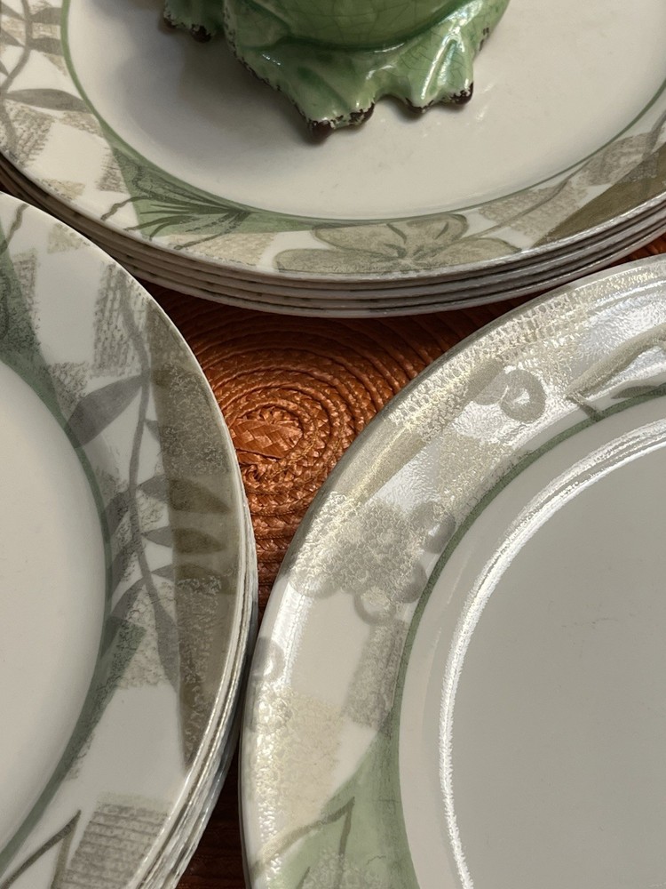 (5) Corelle TEXTURED LEAVES 9" Luncheon/Salad Plates 3 Sets Available