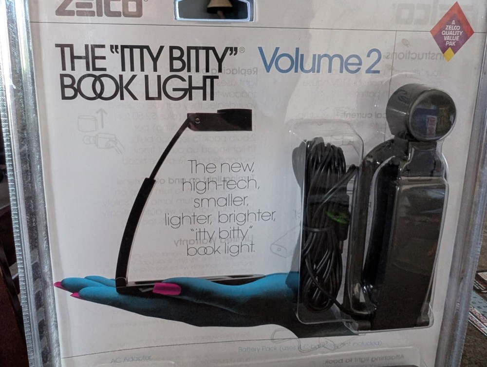 NEW Zelco Itty Bitty Book Light - Volume 2 - High-Tech Smaller Lighter Brighter