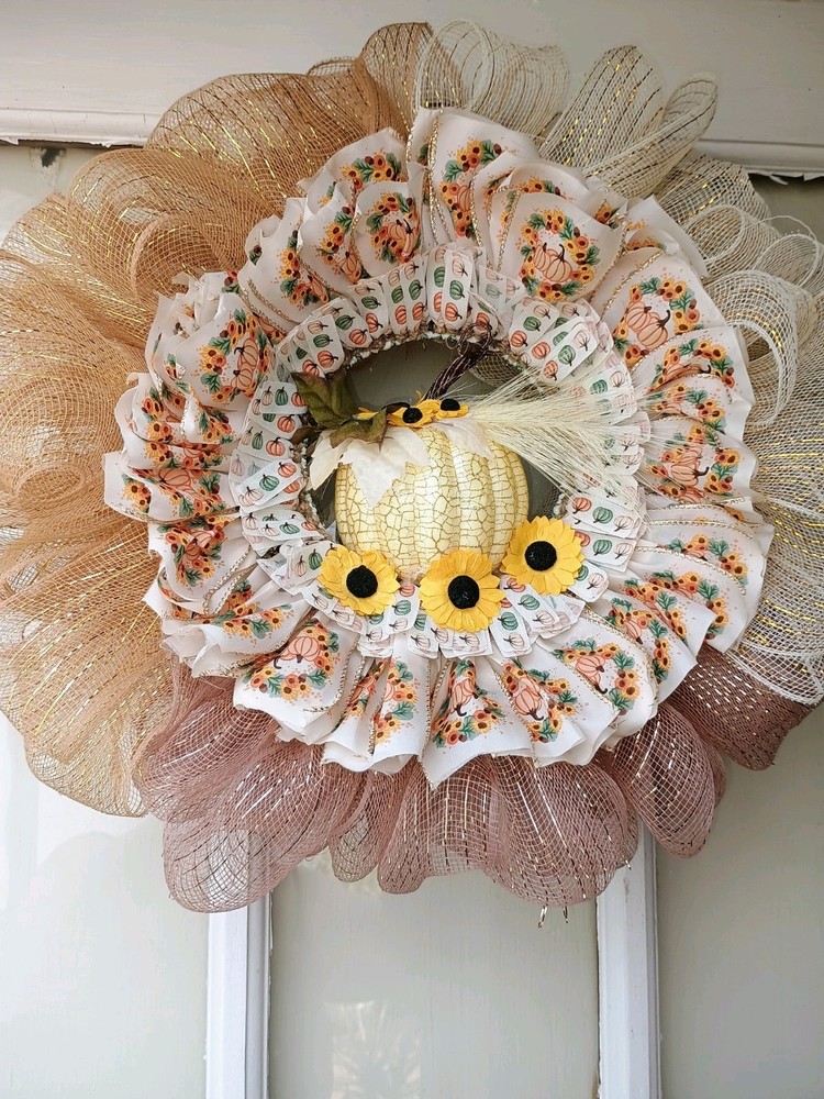 Fall wreath  Fall'en softly