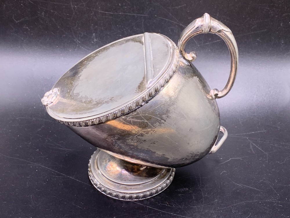 Vintage WALLER & HALL silver plated lidded sugar caddy
