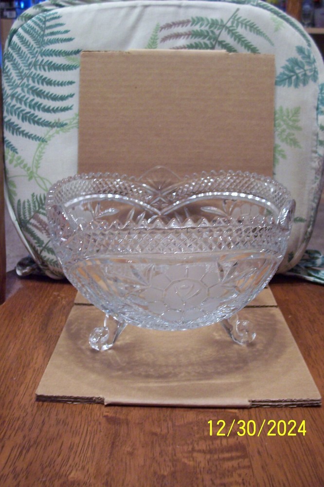 Rose Collection - 3 Footed 24% Lead Crystal Bowl