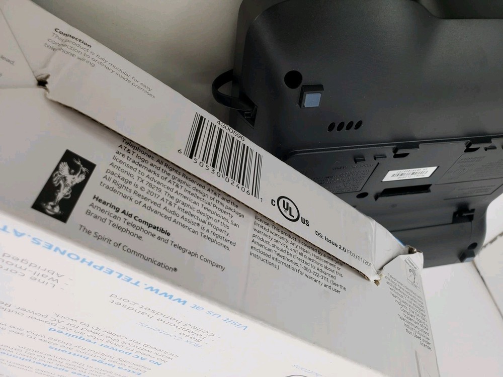 AT&T CL2940 Speakerphone with Large Display Black