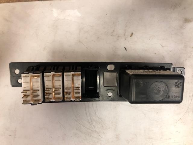 2012-2027 Kenworth T680 SWITCH Dash Panel - Used