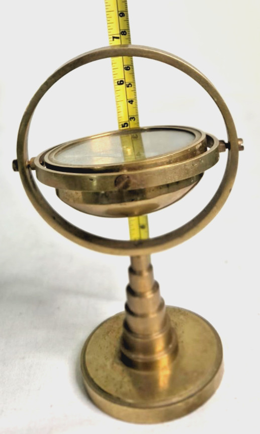 Vintage Brass Gimbal Ship Floating Navigation Compass Decor