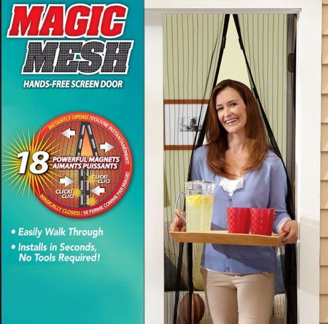 Magic Mesh Hands-Free Screen Door