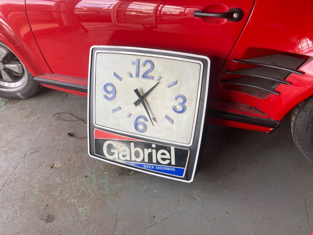 GABRIEL Shock Absorber Advertising Clock