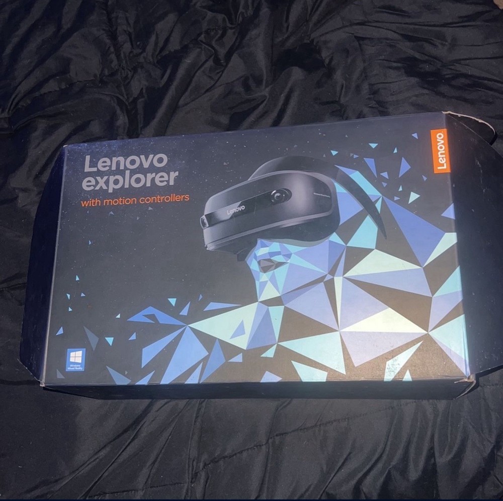 Lenovo Explorer Headset VR Set with Controllers