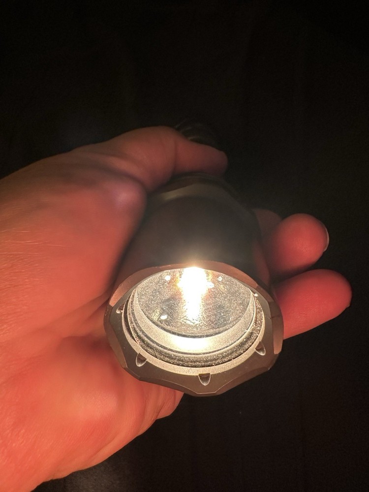Surefire Weaponlight with Mount - A158918 - Charcoal Gray