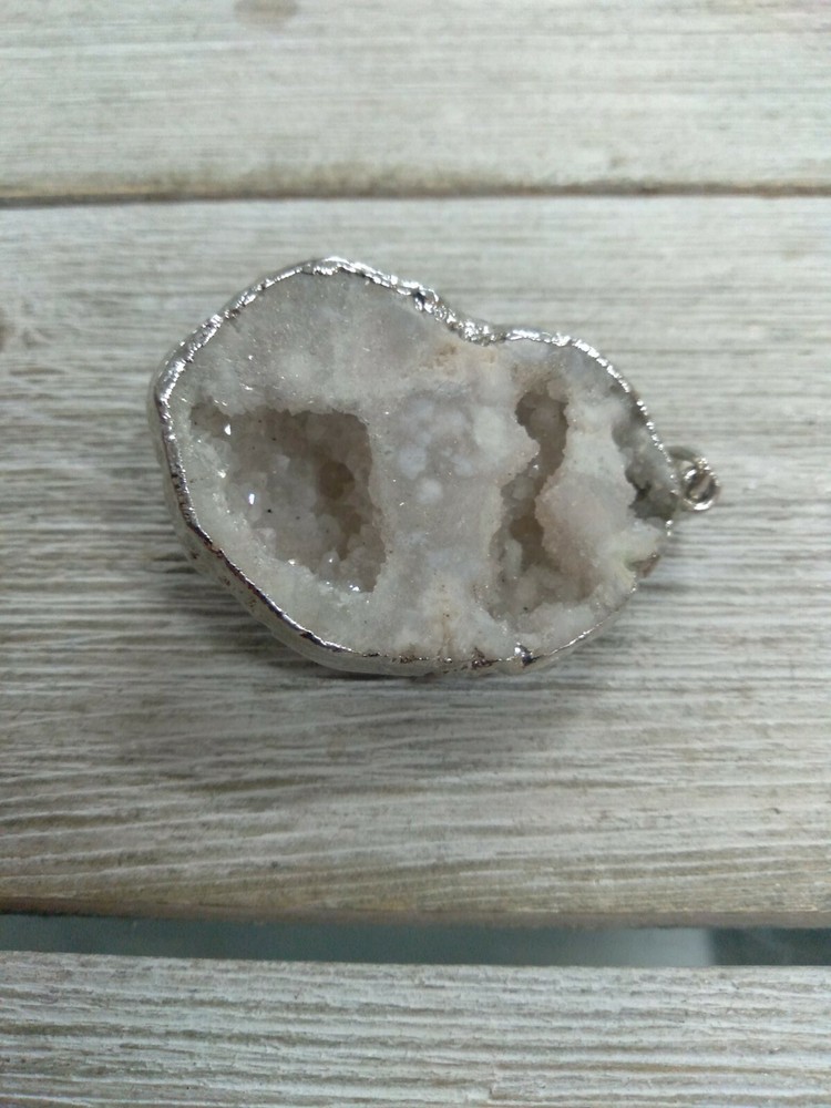 Hand Crafted White Quartz Geode Crystal Natural Stone Pendant