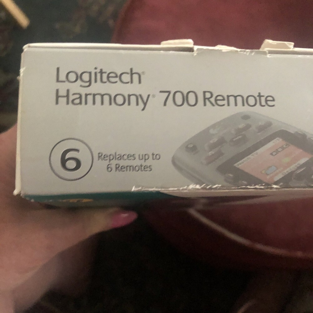 Logitech Harmony 700 Universal Remote , Never Used, In Box G2U