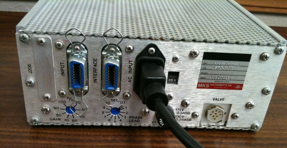 MKS Instruments 152C-PO Automatic Pressure Controller with Key