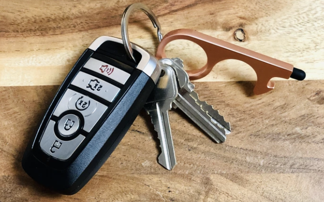 No-touch germ avoidance key (2-pack)