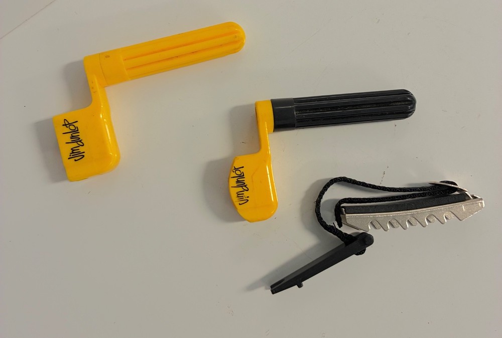 Banjo Accessory Bundle-Strings, Tuning pick up-Capo-Care Kit-String Winders