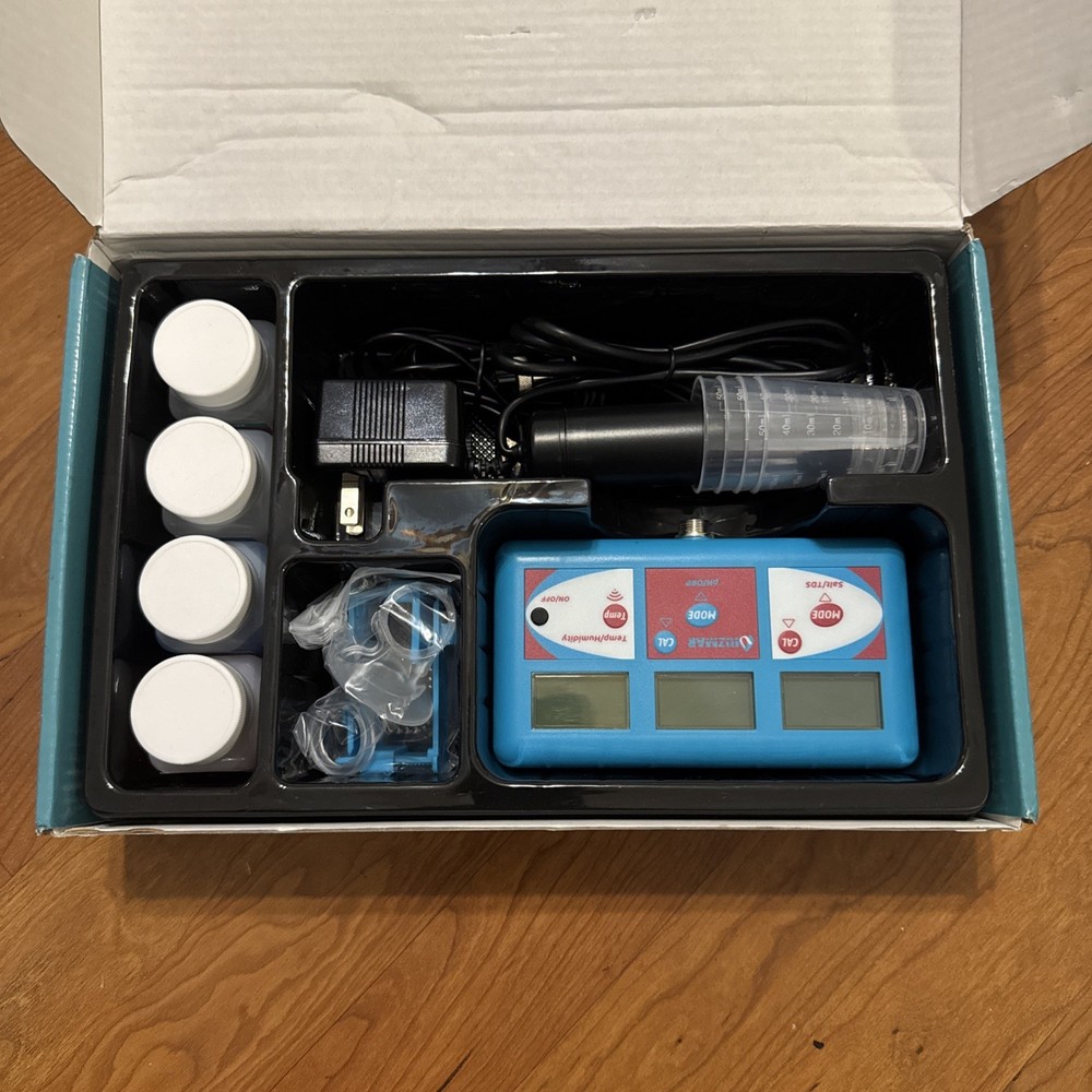 New Open Box UIUZMAR Multi parameter Continuous Monitor Water Quality