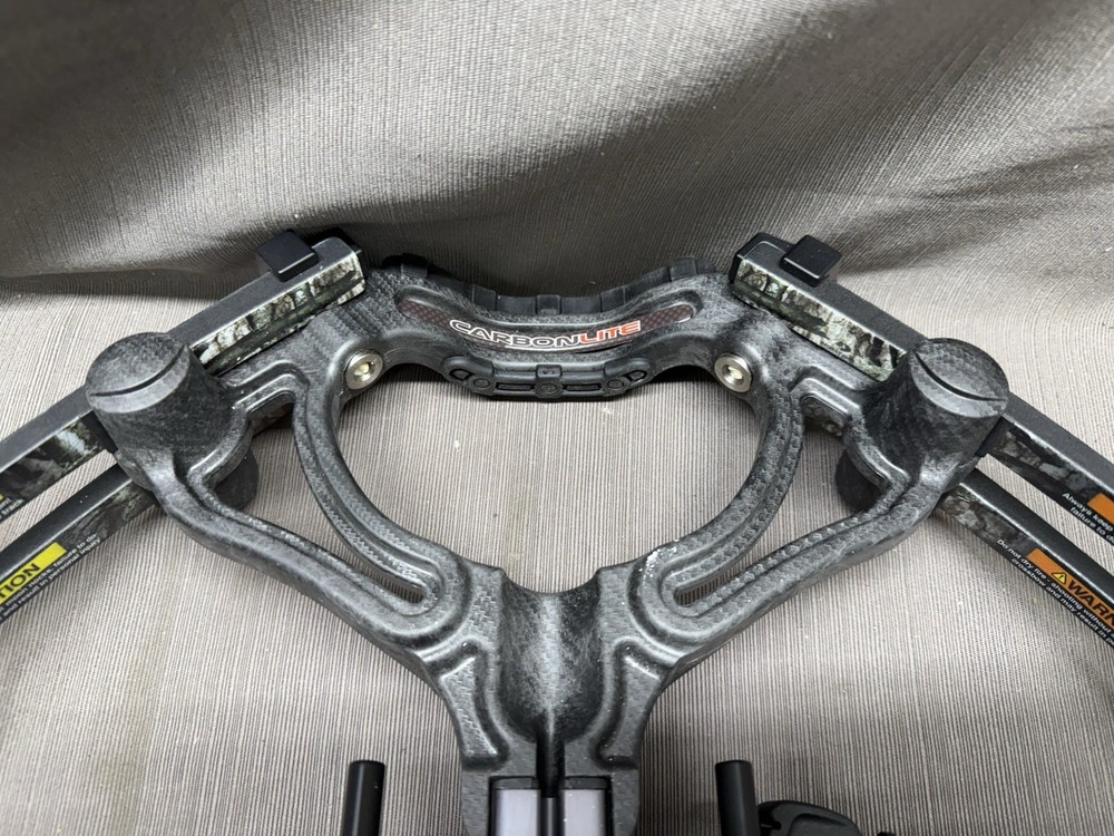 BARNETT GHOST 415 REVENANT CROSSBOW + EXTRAS - (USED)