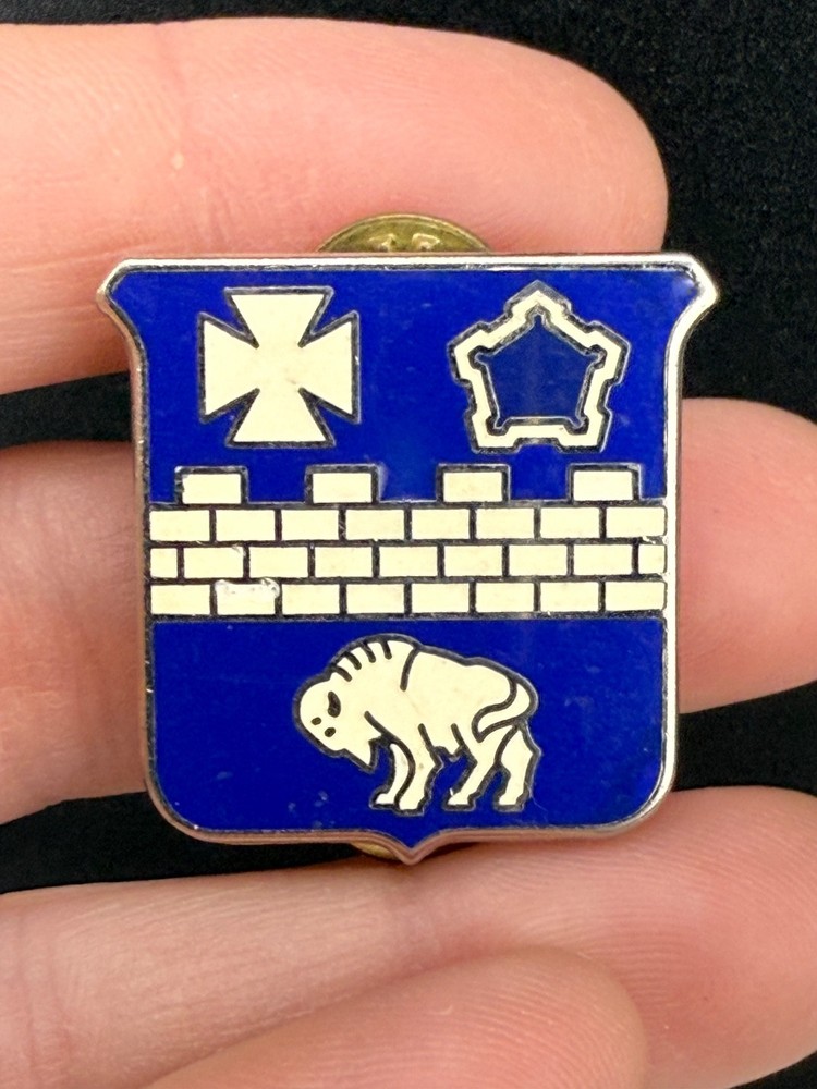US Army 175h Infantry Regiment Pin