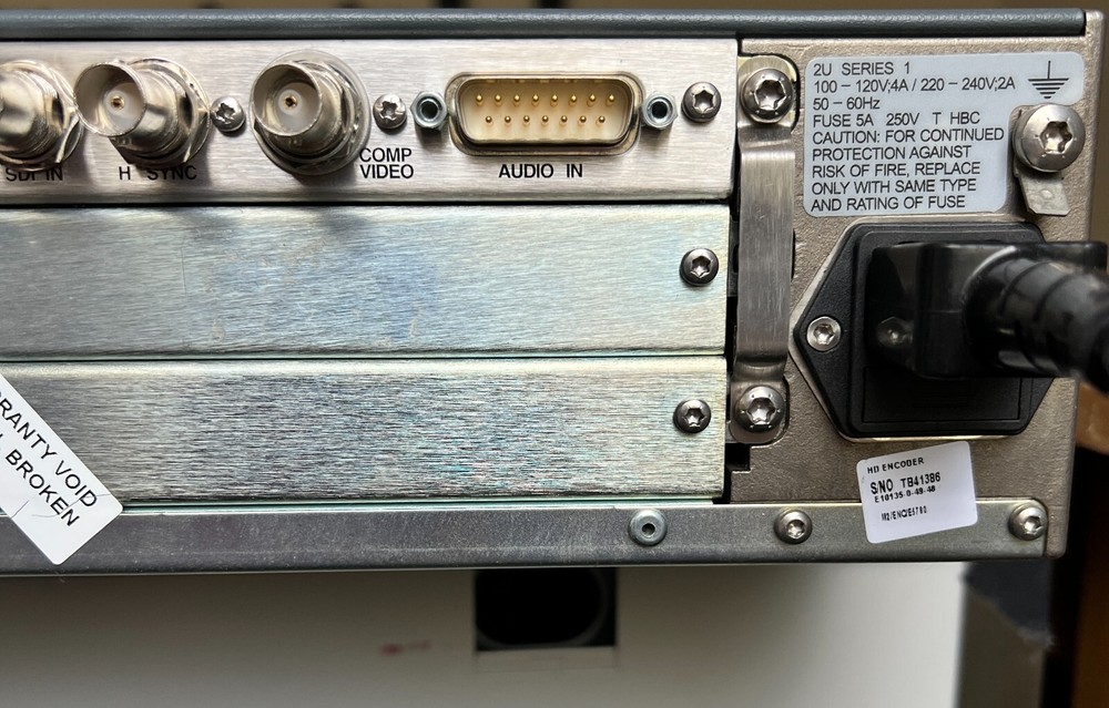 TANDBERG Evolution 5000 E5780 Encoder w/ Power Cord