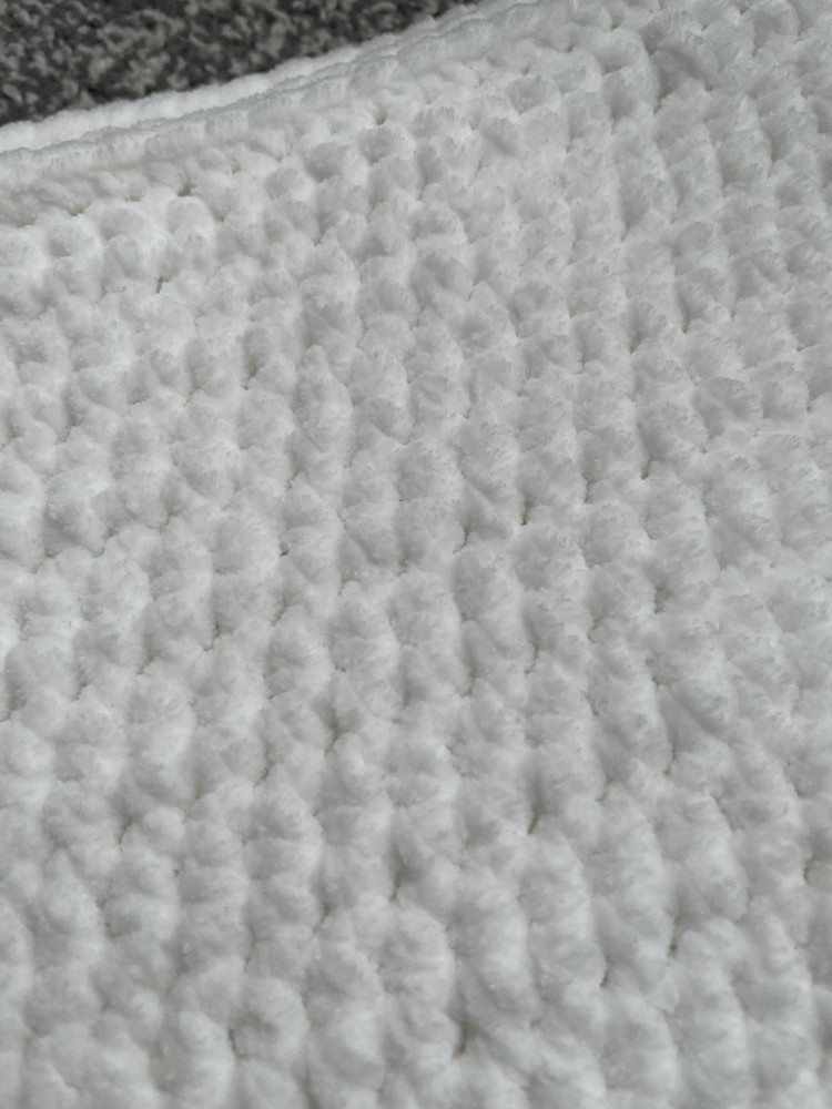 💕Hand Crocheted Beautiful Super Soft Medium Size Baby Blanket 1152