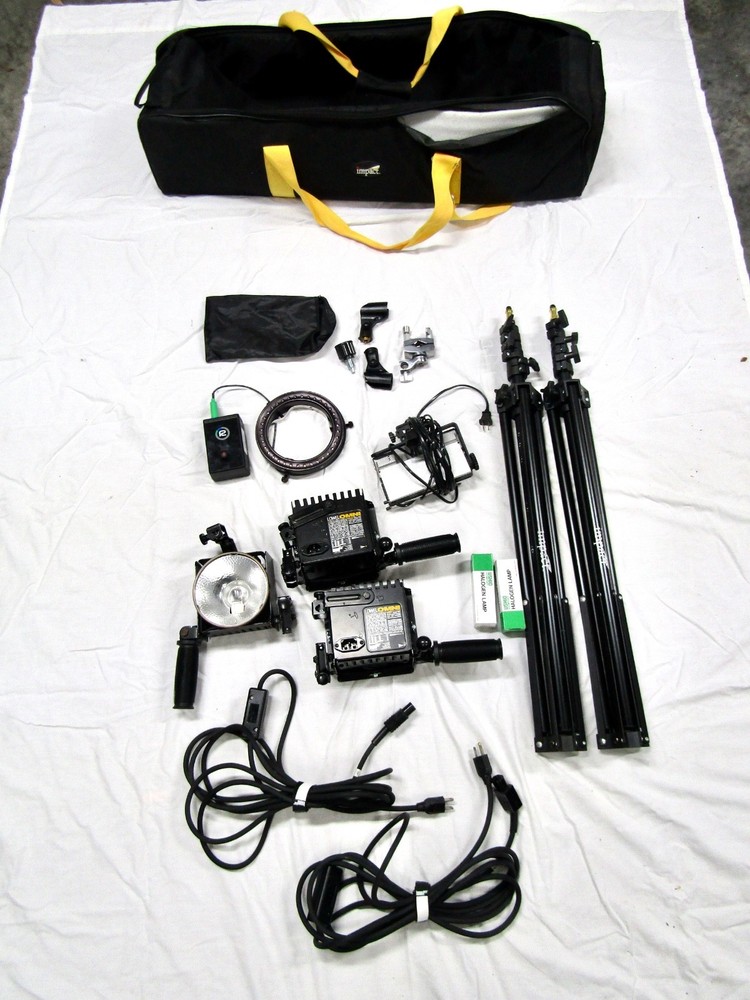 Lowel Omni Light, V-Light, Ring Light & Tripods Studio/Video Lighting Kit