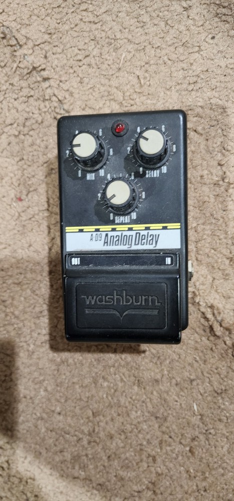 Washburn A-D9 Analog Delay Pedal