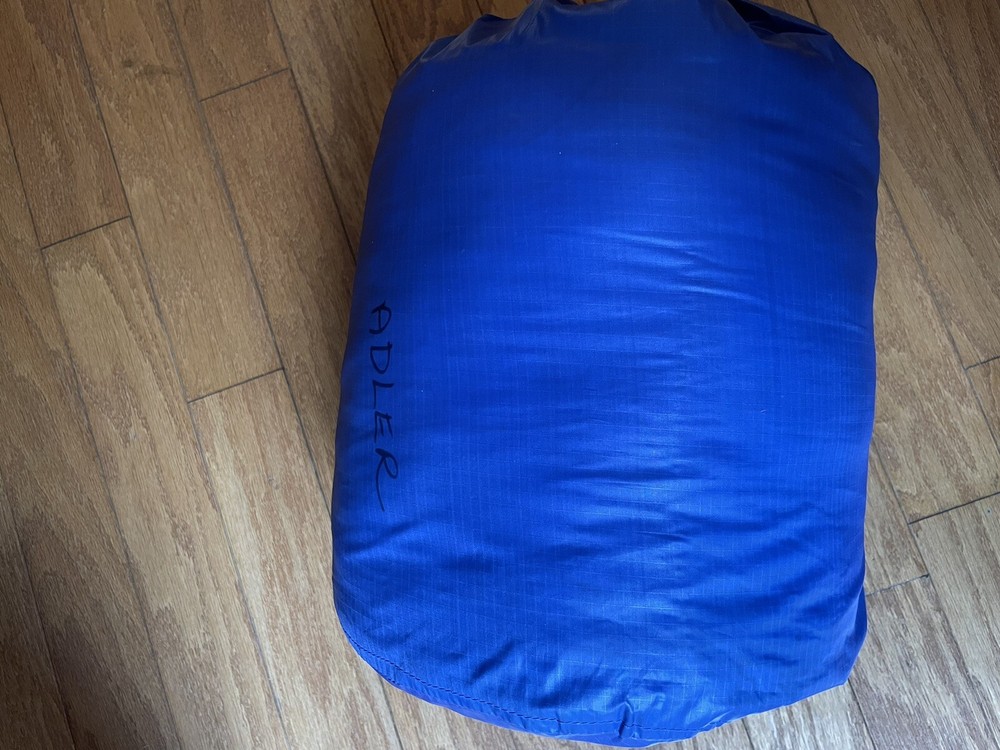 Vtg Pack-In Products Duck Down Sleeping Bag Mummy Blue Packable EUC Right Zip