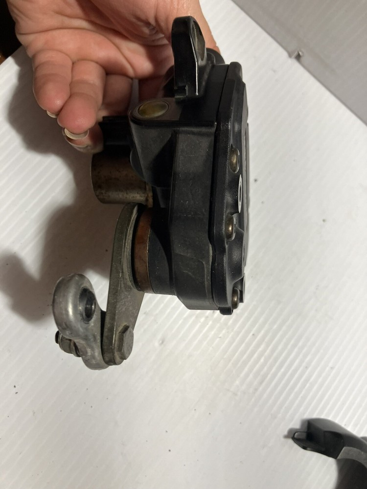 2004 Honda Cbr 1000rr Steering Stabilizer (OEM)