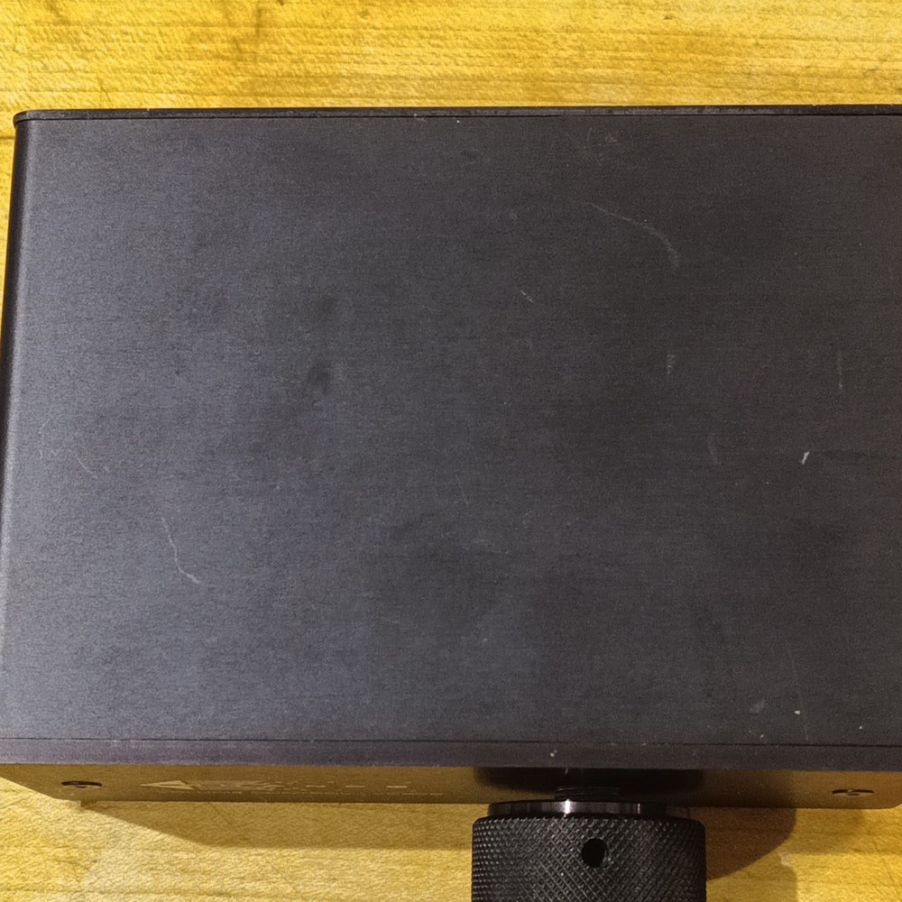 Sonance VC50B speaker-level stereo volume control - single zone.