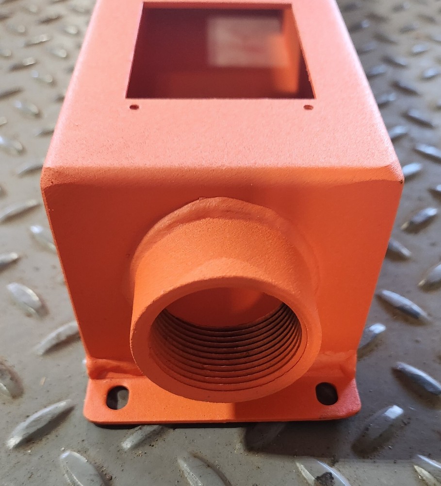 REES 03007-000 FIVE HOLE STANDARD SWITCH ENCLOSURE