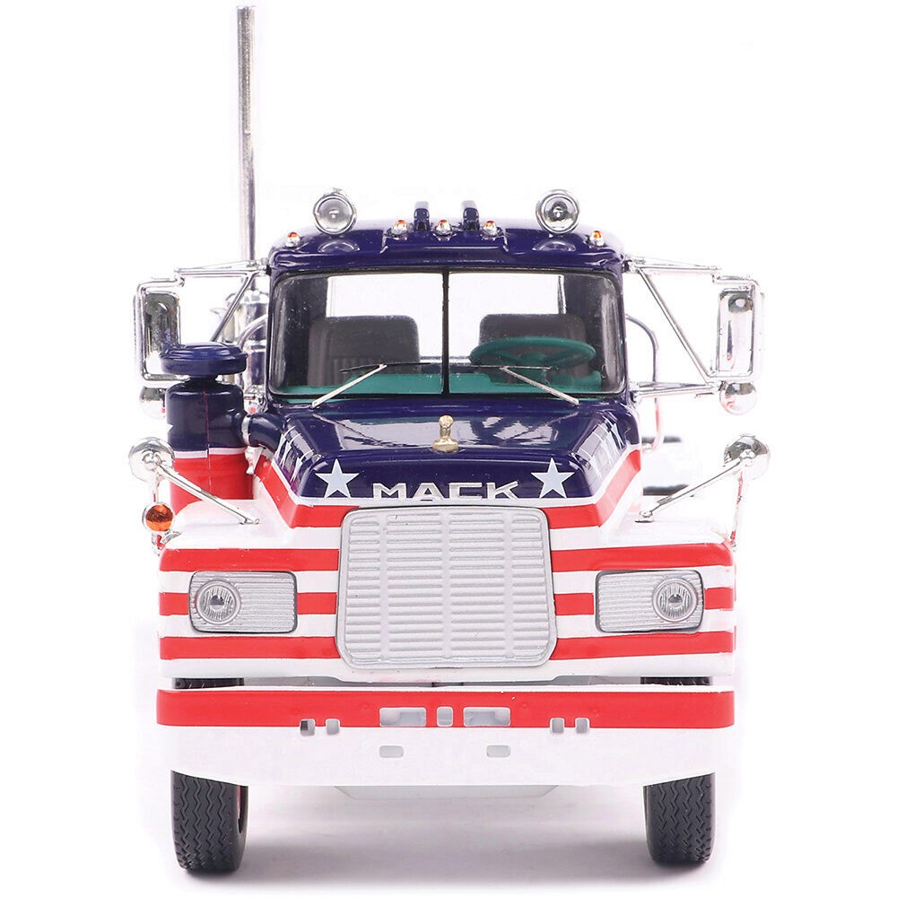 1966 Mack R Series - Red & Blue