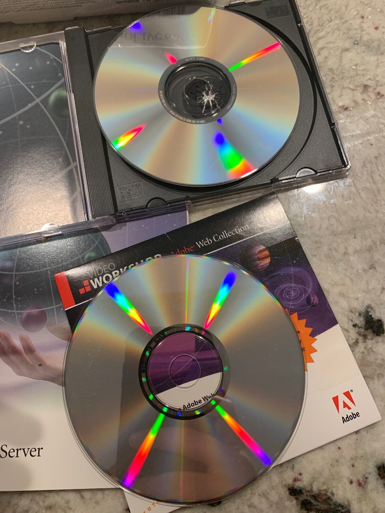 Adobe GoLive 6.0 Upgrade Macintosh - Complete With Box