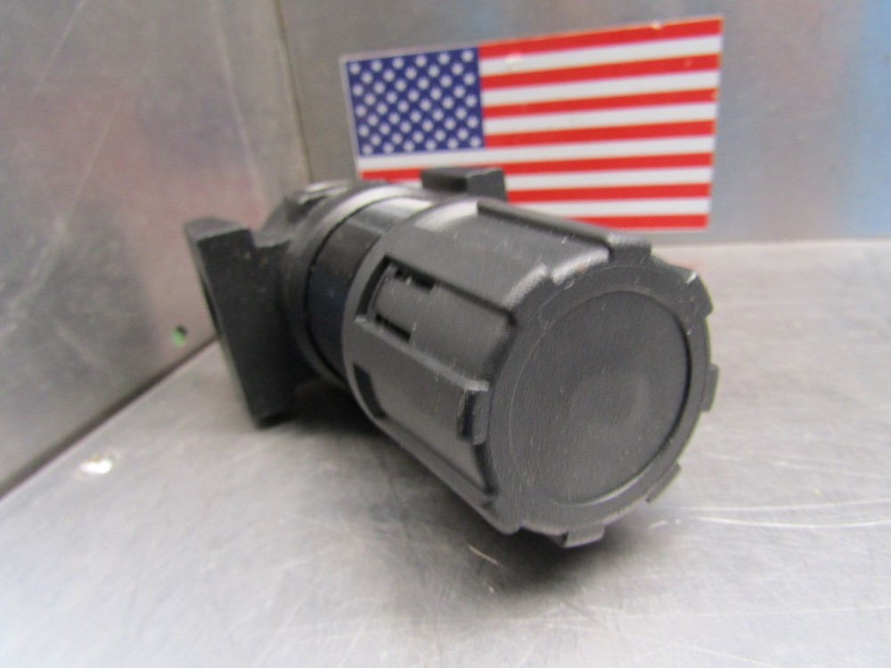 Master Pneumatic R60-4H Regulator 1/2" 250 psi