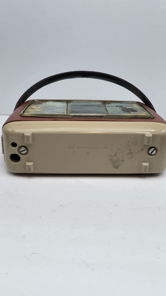 Vintage radio transistor SCHAUB LORENZ Weekend T20 Untested