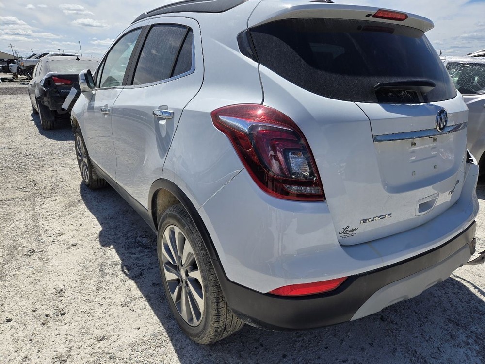 2017-2021 Buick Encore 8" Dash Display and Control Panel ID 42498392