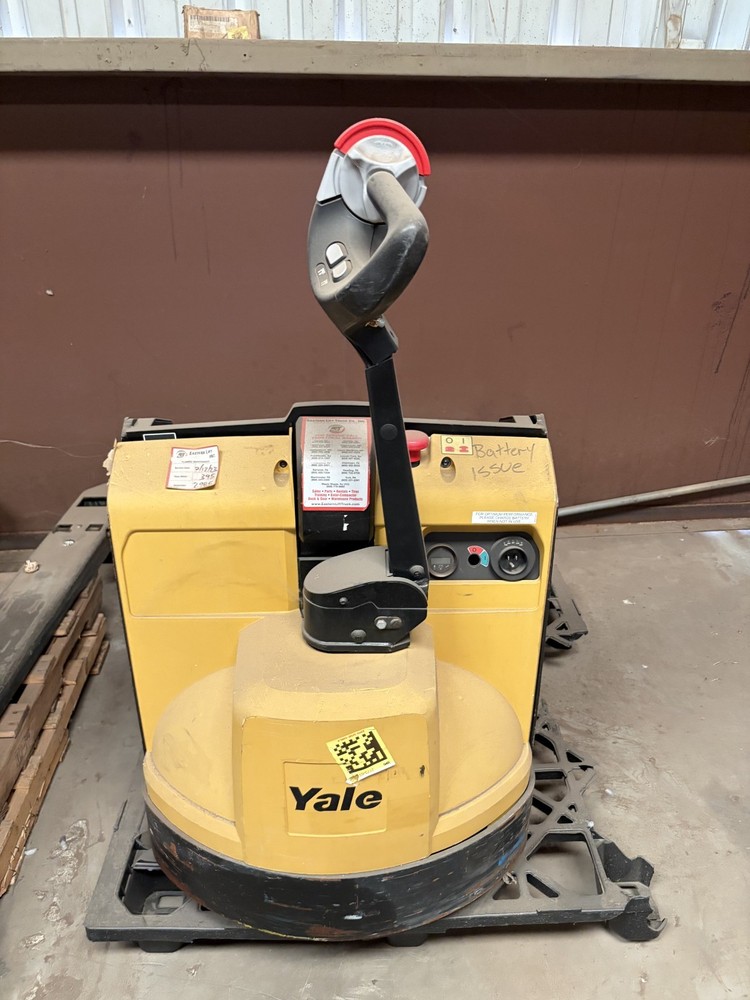 Yale Pallet Jack